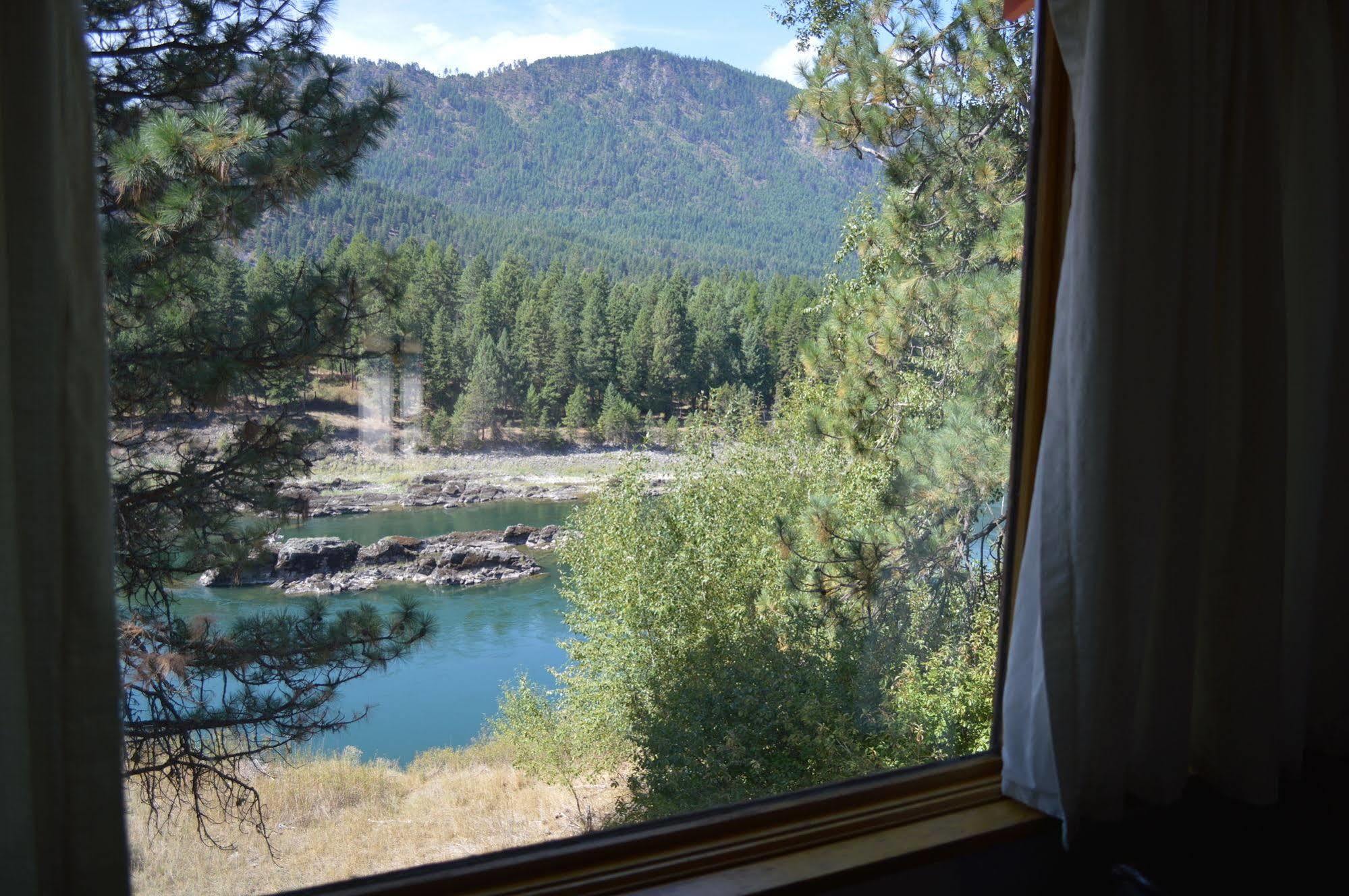 Rimrock Lodge Thompson Falls Exterior photo